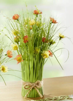 Frühlingsstrauß In Natürlichen Farben -Heim Schmücken Geschäft fruehlingsstrauss in natuerlichen farben farbe gruen orange gelb 2
