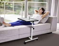 Höhenverstellbarer Komfort- Und Betttisch