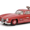 MB 300 SL Mit Ski Und Figur Von Schuco -Heim Schmücken Geschäft mb 300 sl mit ski und figur von schuco farbe rot