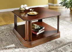 Teilmassiver Couchtisch Mit Wurzelholzfurnier