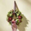 Wandkranz Mit Dahlien, Allium Und Kleinen Blüten -Heim Schmücken Geschäft wandkranz mit dahlien allium und kleinen blueten farbe gruen rosa