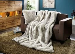 Wohn-Accessoires Aus Naturgetreuem Langhaar-Webpelz -Heim Schmücken Geschäft wohn accessoires aus naturgetreuem langhaar webpelz farbe polarfuchs groesse 215